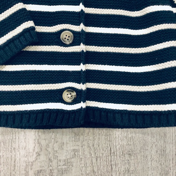 ⭐️Host Pick⭐️ Old Navy Baby Sweater 6-12 Months - Picture 4 of 8